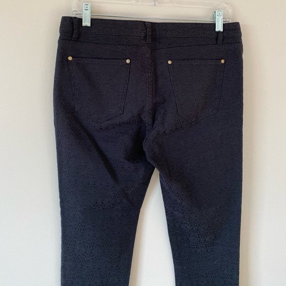 Black patterned Vintage Inspired Pants - Picture 7 of 9